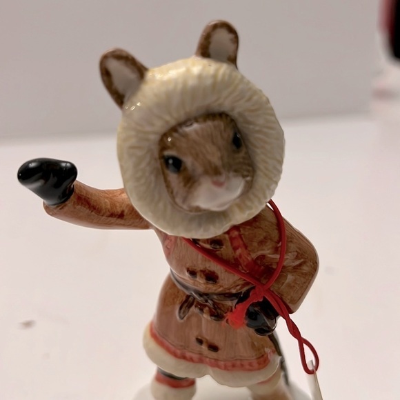 Eskimo Royal Doulton Bunnykins figure of the year 2003 - Picture 2 of 5